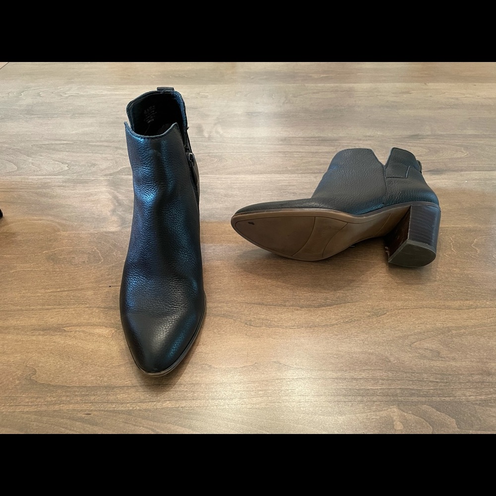 Franco Sarto Black leather booties